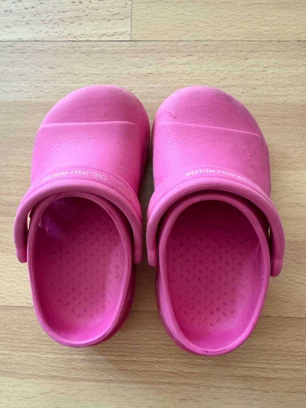 Stride Rite 360 Clogs 7